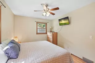 4549 Nevada Ave N, New Hope, MN 55428 - Photo 15