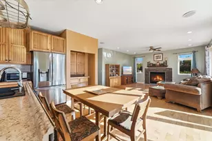 38582 Clover Cir, Hinckley, MN 55037 - Photo 17