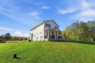 38582 Clover Cir, Hinckley, MN 55037 - Photo 3