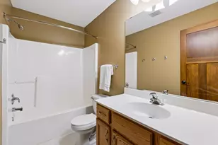 1128 Creekside Cir, Stillwater, MN 55082 - Photo 49