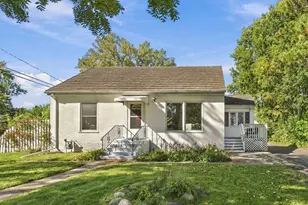 2359 Victoria St N, Roseville, MN 55113 - Photo 3