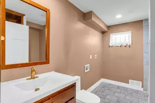 6432 Zealand Ave N, Brooklyn Park, MN 55428 - Photo 15