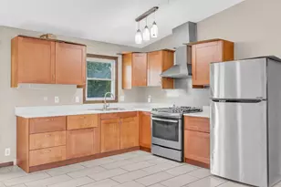 6432 Zealand Ave N, Brooklyn Park, MN 55428 - Photo 7