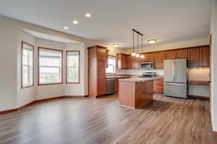 13229 Virginia Ave S, Savage, MN 55378 - Photo 5