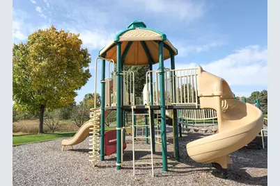 15805 24th Avenue N #F, Plymouth, MN 55447 - Photo 29