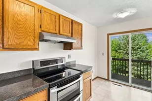 13156 90th Pl N, Maple Grove, MN 55369 - Photo 9