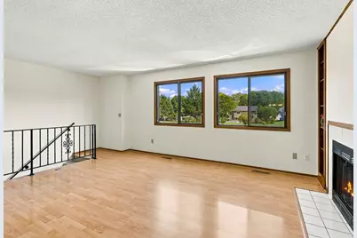13156 90th Place N, Maple Grove, MN 55369 - Photo 3