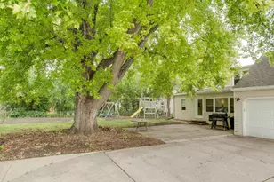 1100 13th St S, Moorhead, MN 56560 - Photo 51