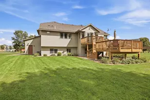 26075 Bluebird Ln, Saint Cloud, MN 56301 - Photo 9
