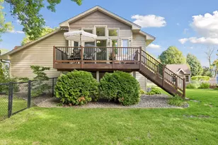 8952 Pineview Ln N, Maple Grove, MN 55369 - Photo 3