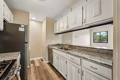 6130 72nd Lane N, Brooklyn Park, MN 55429 - Photo 9