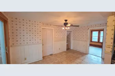 812 Maple Avenue E, Mora, MN 55051 - Photo 5
