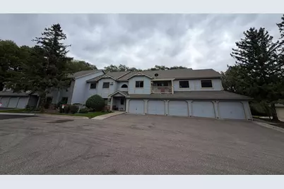 1570 Wheelock Lane #104, Saint Paul, MN 55117 - Photo 1