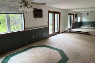 1570 Wheelock Ln, Saint Paul, MN 55117 - Photo 7
