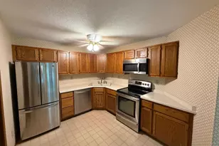 1570 Wheelock Ln, Saint Paul, MN 55117 - Photo 5