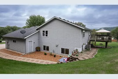 8540 Crocus Lane, Winona, MN 55987 - Photo 3