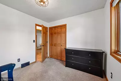 1549 Skyview Drive, Chaska, MN 55318 - Photo 23