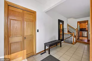 1549 Skyview Dr, Chaska, MN 55318 - Photo 3