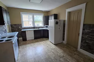 122 Woodland Ave, Fairmont, MN 56031 - Photo 11