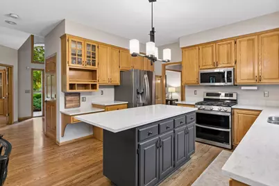 14841 Langdon Place, Eden Prairie, MN 55347 - Photo 3