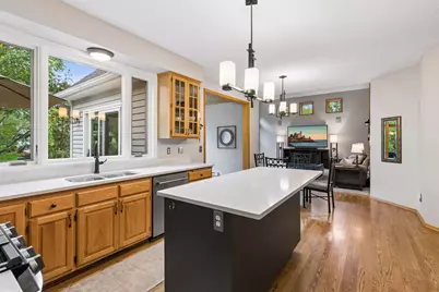 14841 Langdon Place, Eden Prairie, MN 55347 - Photo 5