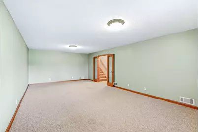 536 Holly Lane N, Oakdale, MN 55128 - Photo 29