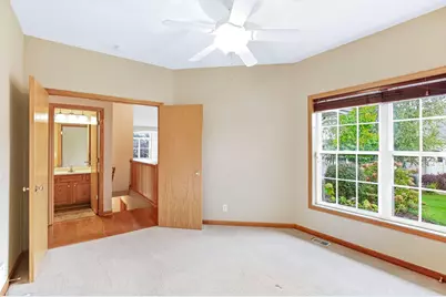 536 Holly Lane N, Oakdale, MN 55128 - Photo 17
