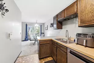 7865 Yucca Ln N, Maple Grove, MN 55311 - Photo 7