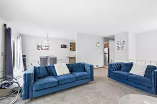 7865 Yucca Ln N, Maple Grove, MN 55311 - Photo 9