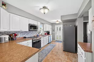 401 108th Ln NW, Coon Rapids, MN 55448 - Photo 9