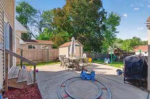 401 108th Ln NW, Coon Rapids, MN 55448 - Photo 27