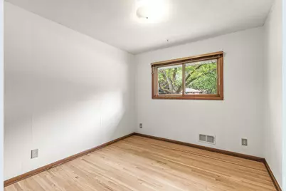 1760 Garland Lane N, Plymouth, MN 55447 - Photo 23