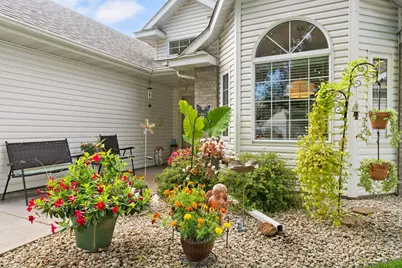 2333 Cleveland Lane S, Cambridge, MN 55008 - Photo 5