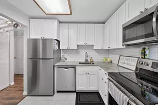 3155 Coachman Rd, Eagan, MN 55121 - Photo 9