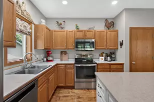 16959 Hubbard Trail, Lakeville, MN 55044 - Photo 15