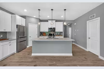 18374 Hamby Way, Lakeville, MN 55044 - Photo 5