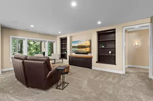 7061 Highland Ct, Eden Prairie, MN 55346 - Photo 21