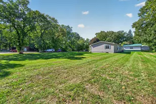 10172 48th St, Clear Lake, MN 55319 - Photo 3
