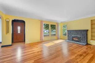 3607 Zenith Ave N, Robbinsdale, MN 55422 - Photo 11