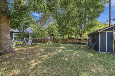 3607 Zenith Avenue N, Robbinsdale, MN 55422 - Photo 39