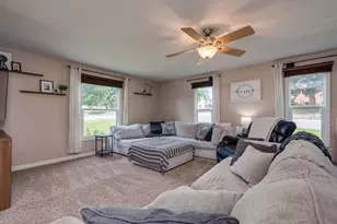 211 N Market St, Janesville, MN 56048 - Photo 7