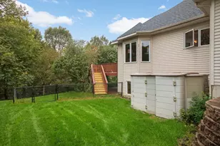 1443 Riverbluff Dr, Hastings, MN 55033 - Photo 41