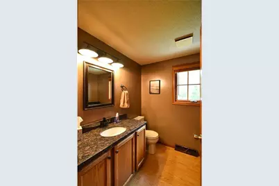 131 Walnut Street, Zumbrota, MN 55992 - Photo 3