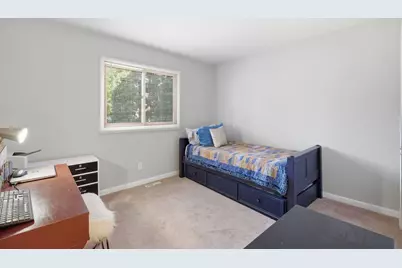 18385 Creeks Bend Drive, Minnetonka, MN 55345 - Photo 15