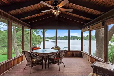 2162 Lakebrook Drive, New Brighton, MN 55112 - Photo 5
