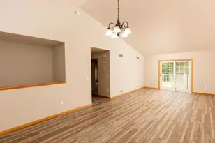 11532 Alpine Dr, Monticello, MN 55362 - Photo 9