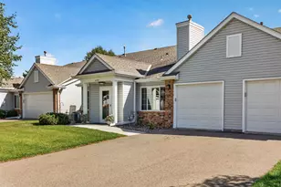 4139 Ruby Ln, Eagan, MN 55122 - Photo 3