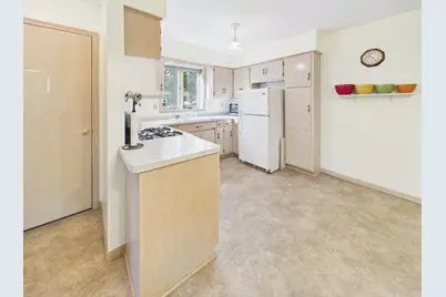 910 10th Avenue S, Saint Cloud, MN 56301 - Photo 5