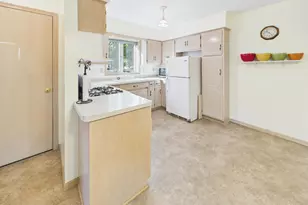 910 10th Ave S, Saint Cloud, MN 56301 - Photo 5