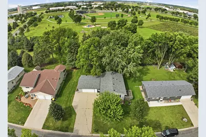 1412 18th Street SW, Willmar, MN 56201 - Photo 3